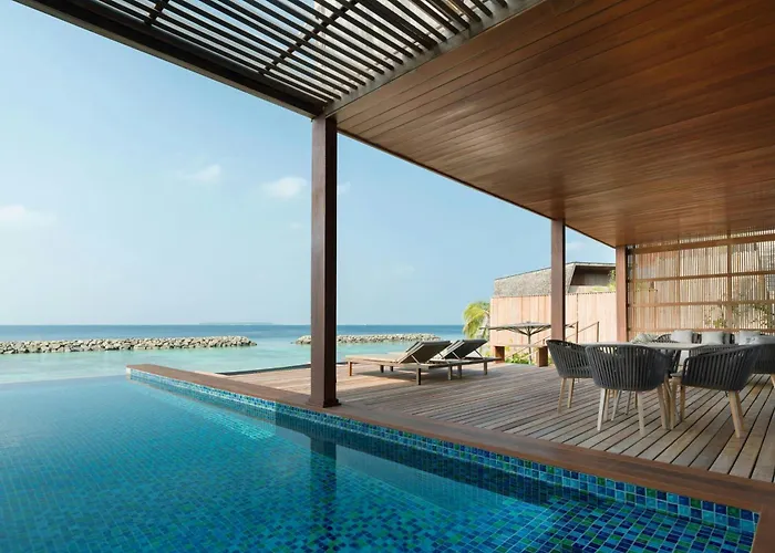 The St. Regis Maldives Vommuli Resort Hulhudheli