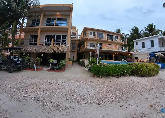 Beach Club Budget Rooms At Popeyes