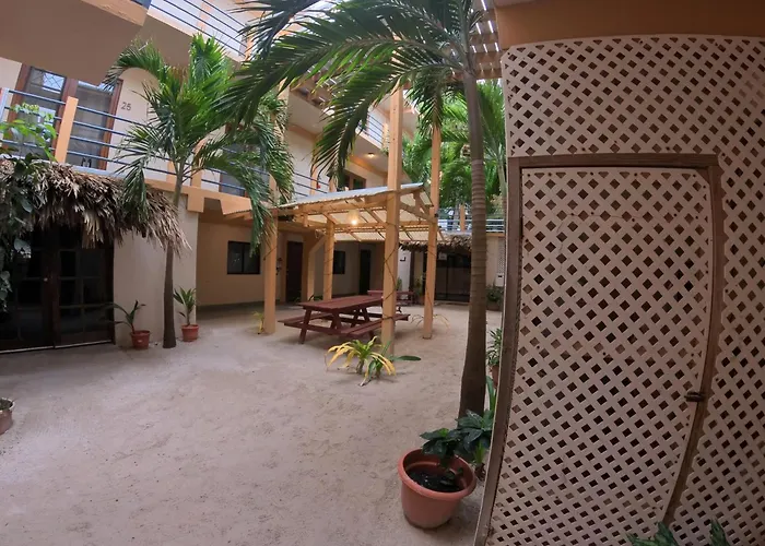 Beach Club Budget Rooms At Popeyes