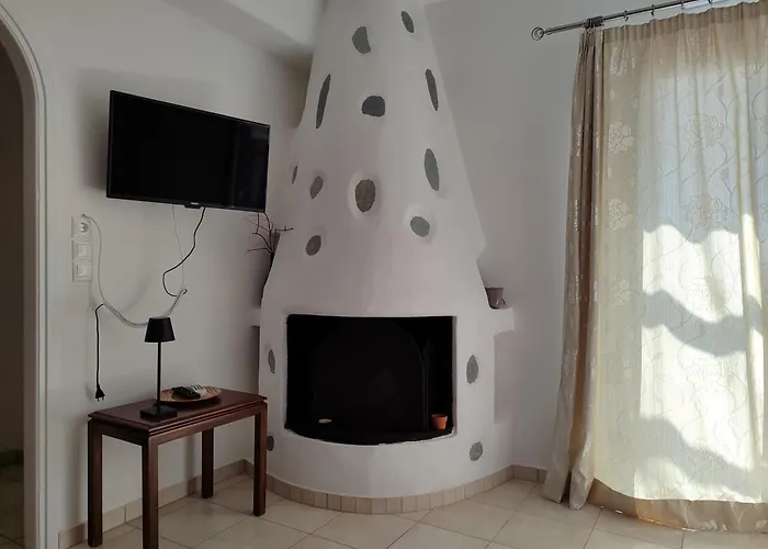 Corali Hotel Piso Livadi