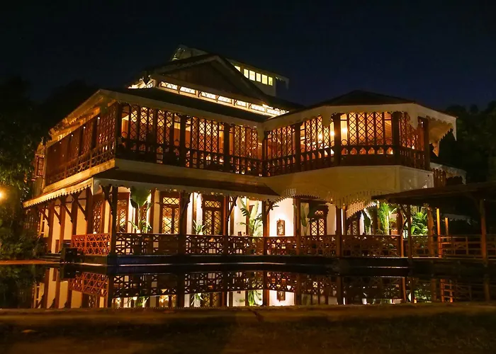 Governor'S Residence