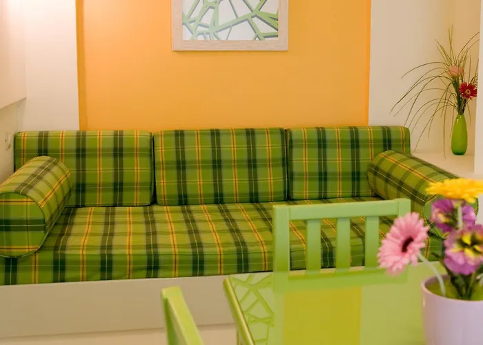 Amaryllis Hotel Apartments