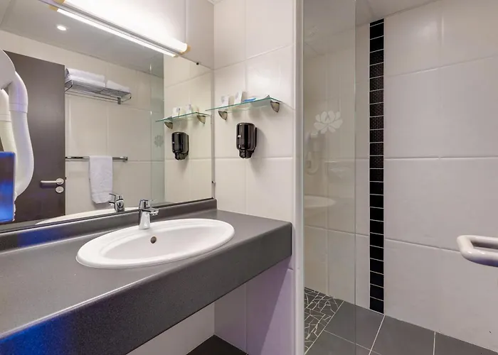 Brit Hotel Golfhotel Saint Samson Pleumeur-Bodou