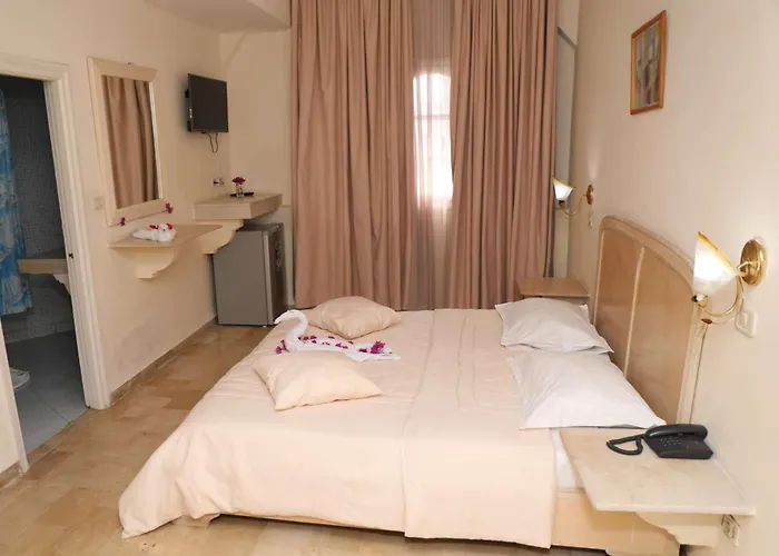 Appart Hotel Rodes