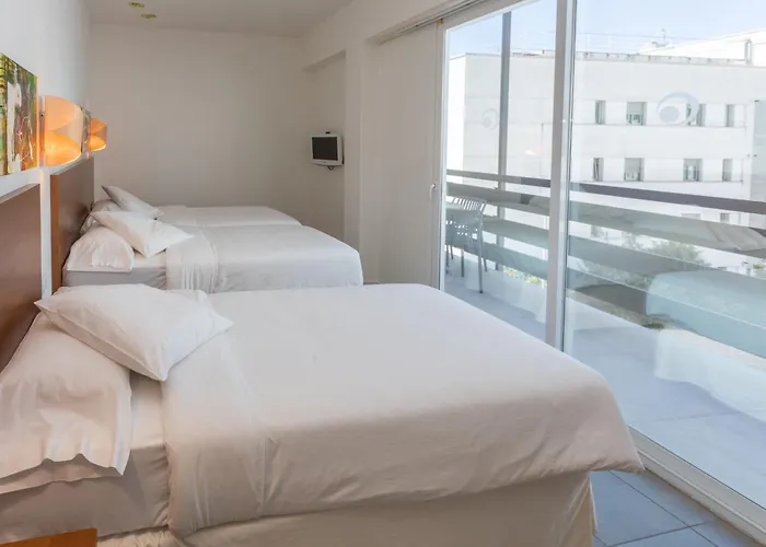 Es Mitjorn Hotel San Antonio 