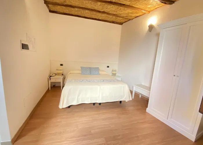 Hotel Villa Canu Càbras