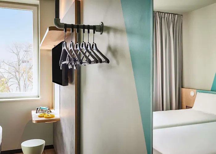 Ibis Budget La Rochelle Centre Les Minimes