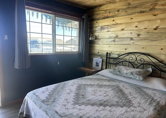 Sugarloaf Mountain Motel Virginia City