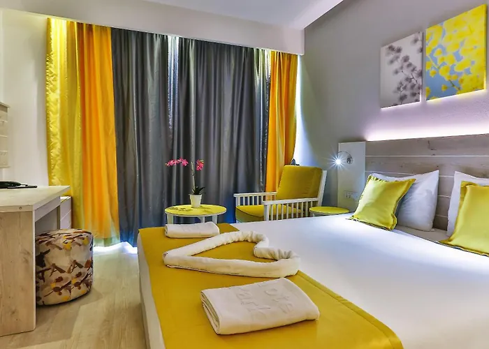 Carine Hotel Park