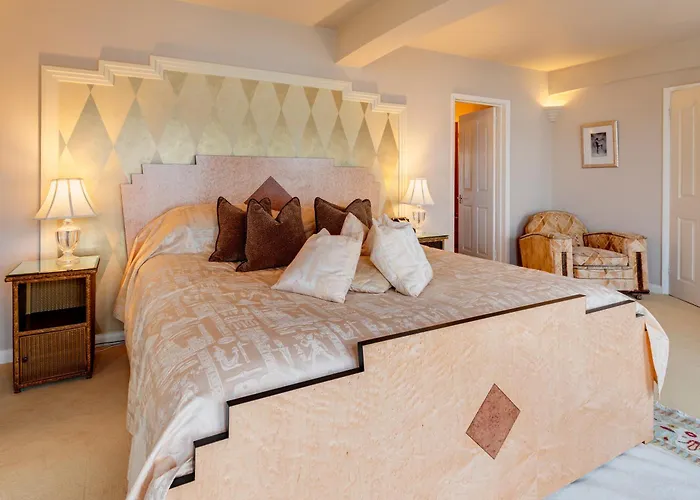 Burgh Island Hotel Bigbury-on-Sea