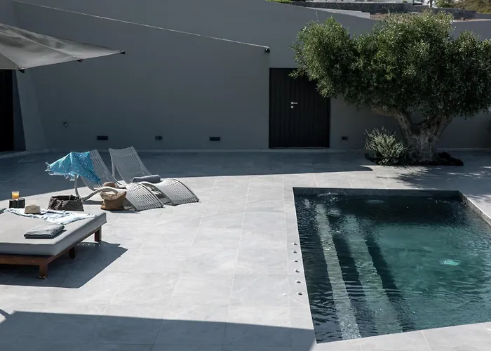Melidonia Suites