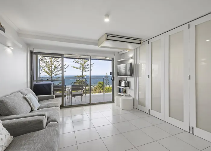 Malibu Apartments