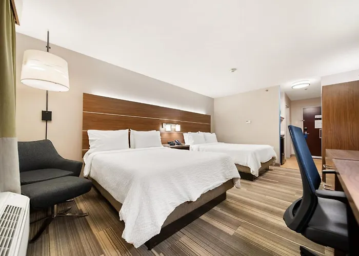 Holiday Inn Express Trincity By Ihg Piarco