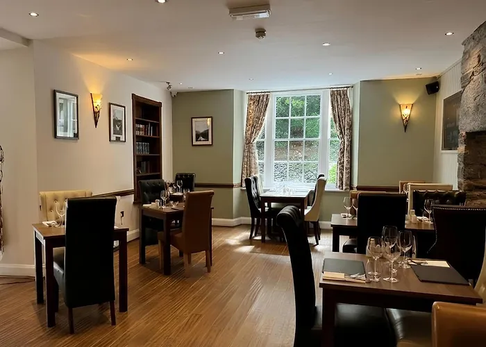 Aberdunant Hall