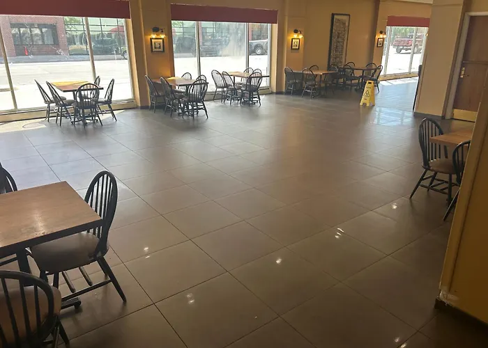 Quality Inn And Conference Center Greeley Downtown