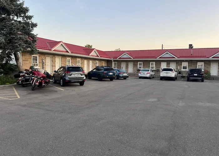 Tulip Motel