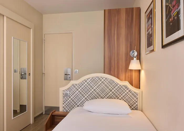 Hotel Boris V. By Happyculture Levallois-Perret