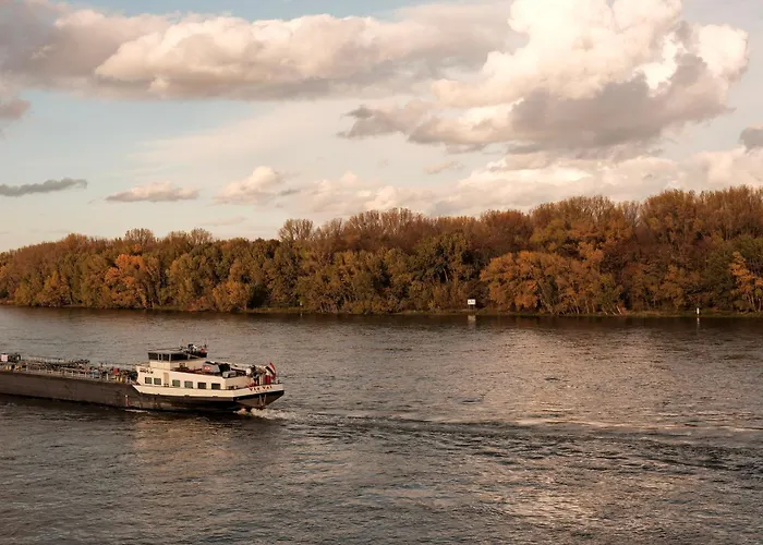 Hotel am Rhein Wesseling
