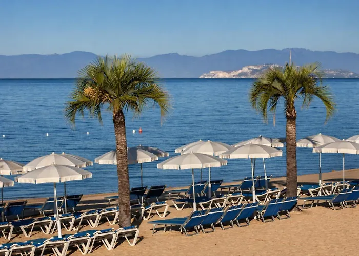 Phi Hotel Sighientu