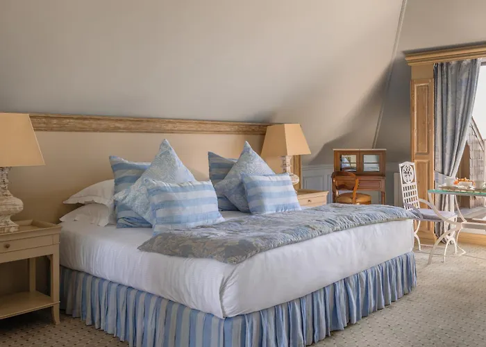 Manoir De Lan Kerellec - Relais & Chateaux - Etoile Michelin Trébeurden