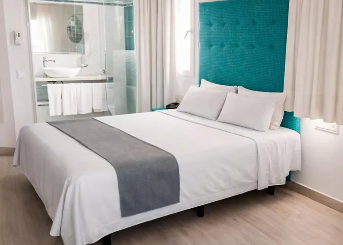 Hotel Clopy Rocamar