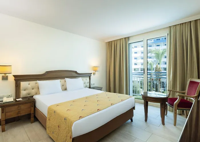 Crystal Admiral Aqua Collection Hotel Kızılot