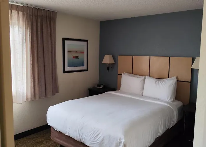 Sonesta Simply Suites Philadelphia Mount Laurel