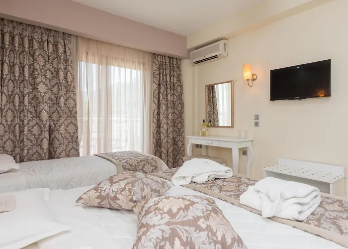 Maranton Beach Hotel