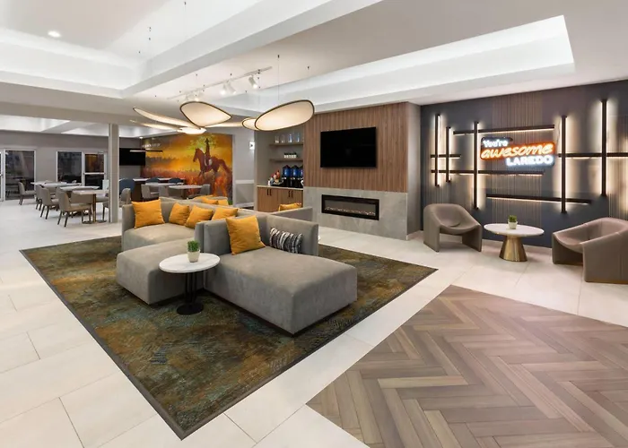 La Quinta By Wyndham Laredo Airport