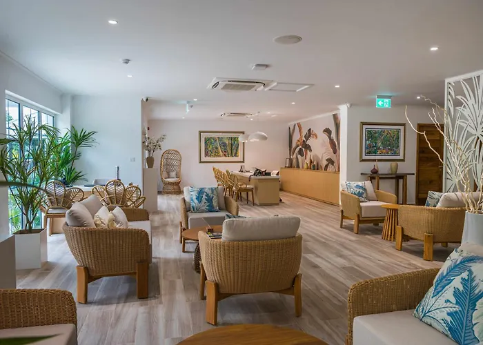 Acajou Beach Resort Anse Volbert Village