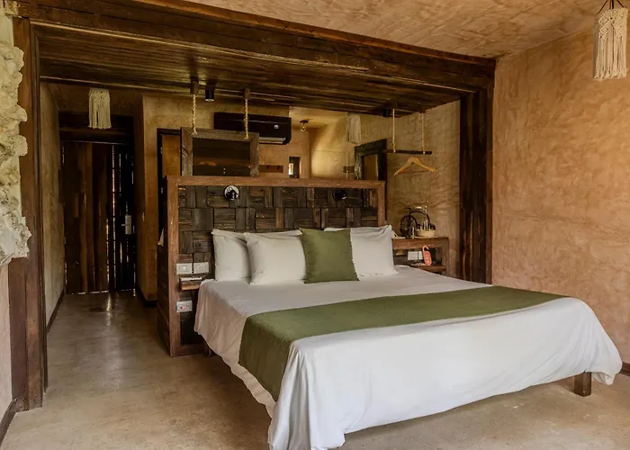Mayan Monkey Isla Mujeres - Social Hotel (Adults Only)