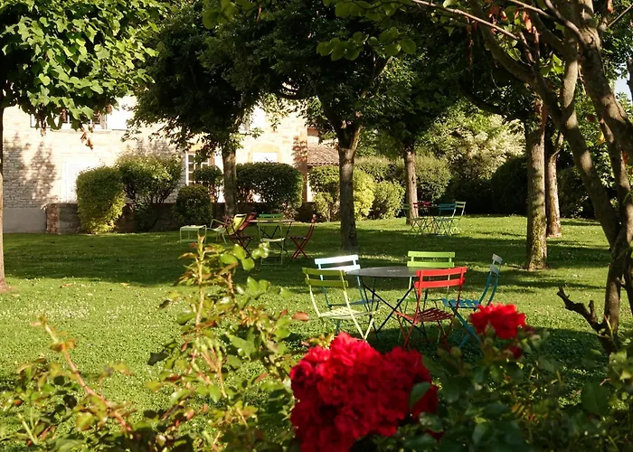 Hotel-Restaurant Le Chateau De Besseuil, Macon Nord - Teritoria