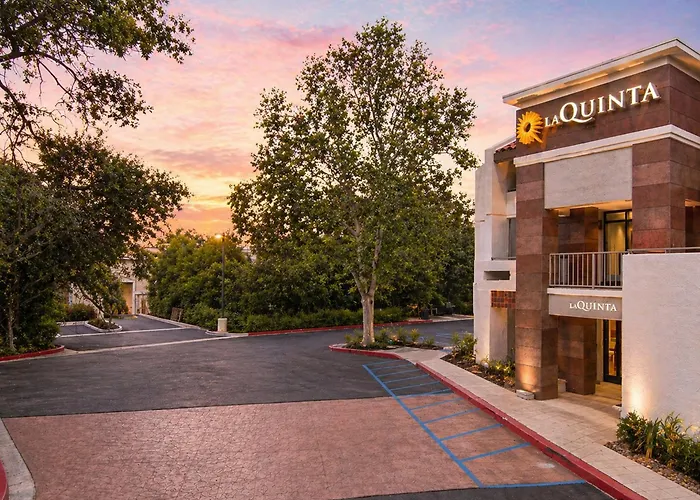 La Quinta By Wyndham -Newbury Park