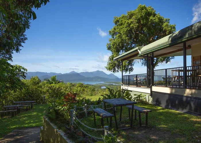 Vista Hinchinbrook