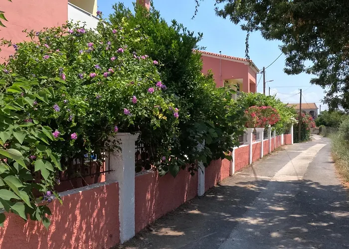 Antigoni Apartments