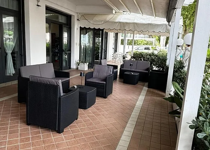 Hotel Perla Cesenatico