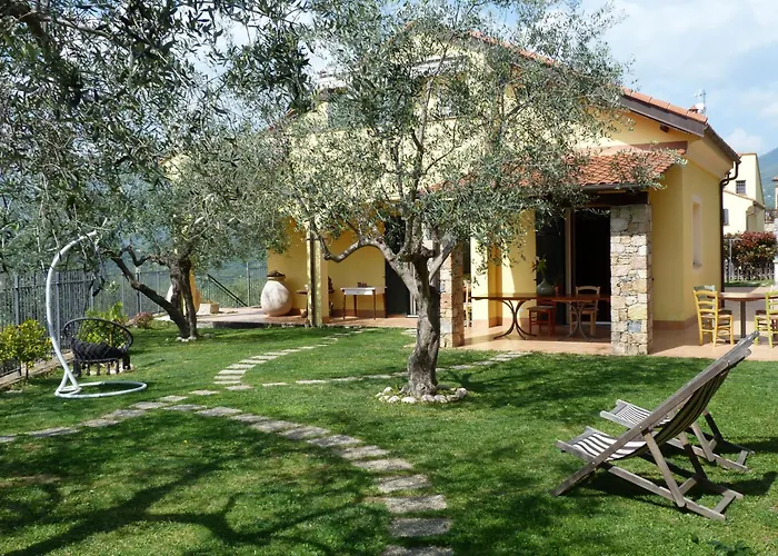 La Testa Fra Le Nuvole