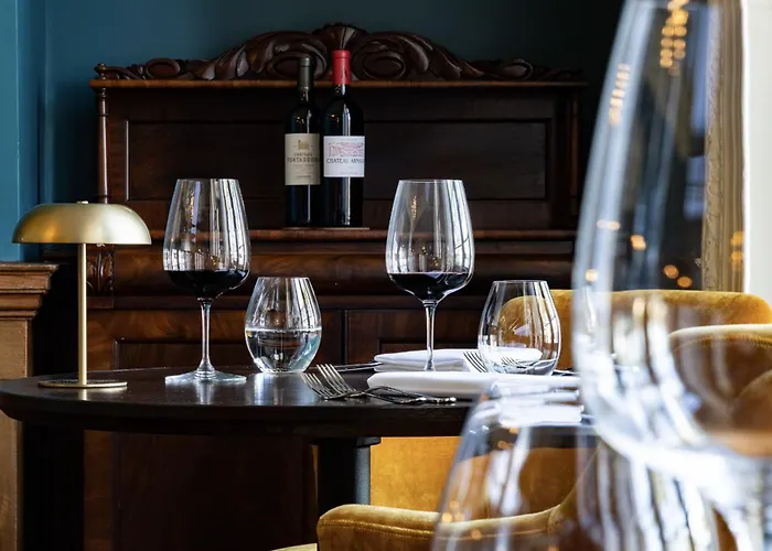 Dumbleton Hall Hotel