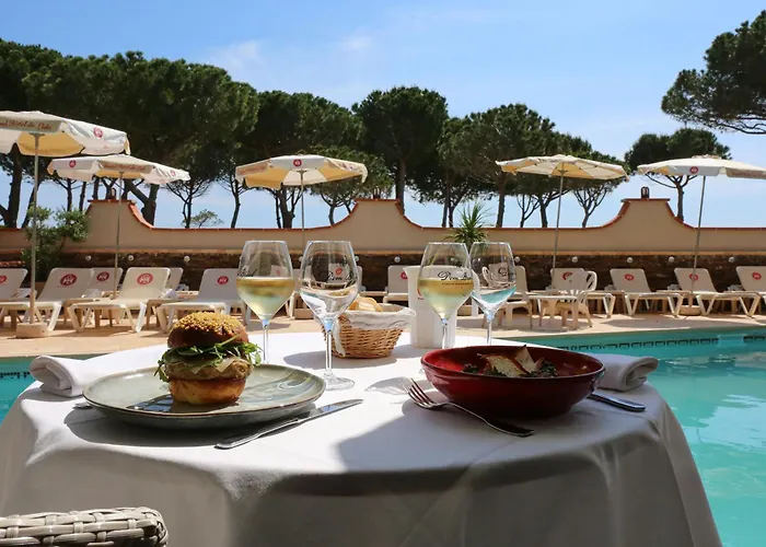 Grand Hotel Du Lido - Sur La Plage D'Argeles