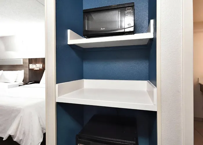 Holiday Inn Express Richmond I-64 Short Pump Area By Ihg