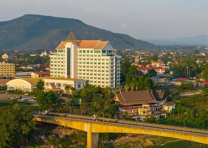 Champasak Grand Hotel