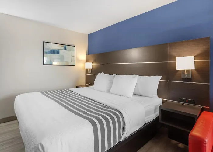 Surestay Plus Hotel By Best Western Kincardine