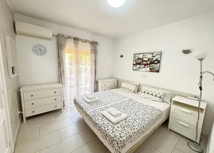 Yucca Park ApartHotel Costa Adeje 