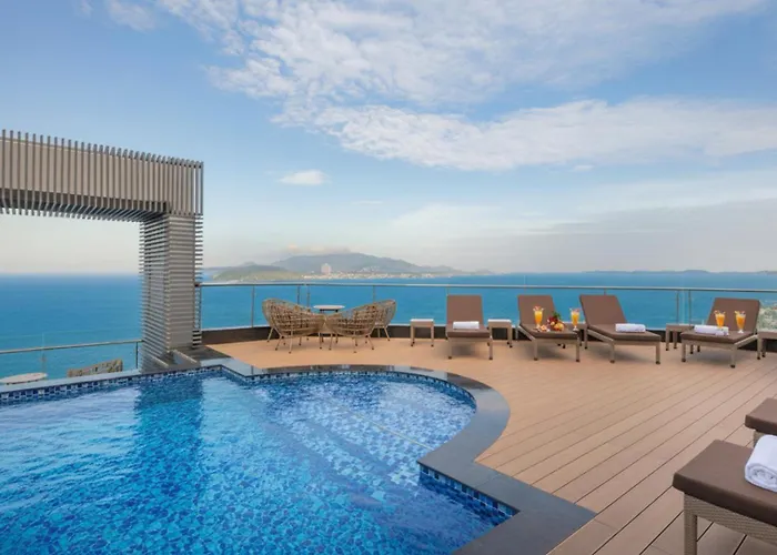 Comodo Nha Trang Hotel