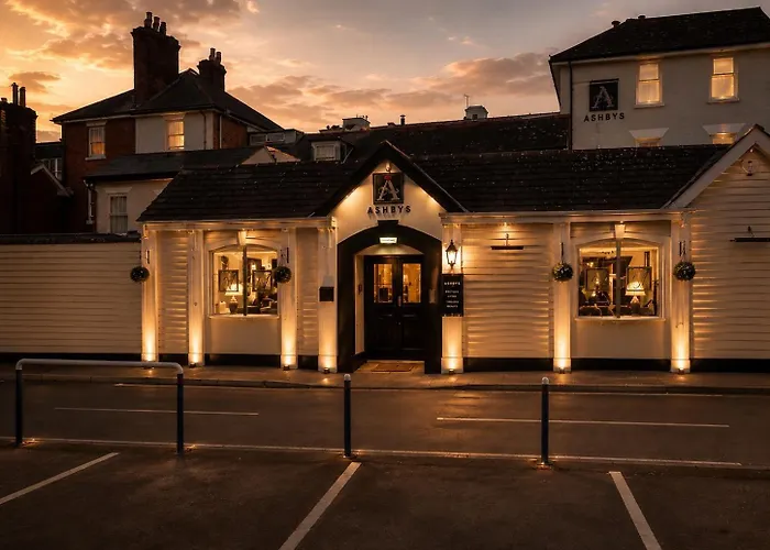 Ashbys Accommodation & Spa Hire