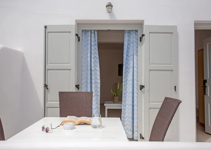 Yiannaki Hotel Ornos 