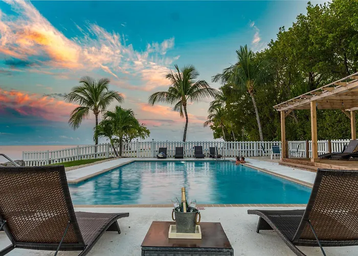 Seascape Resort & Marina
