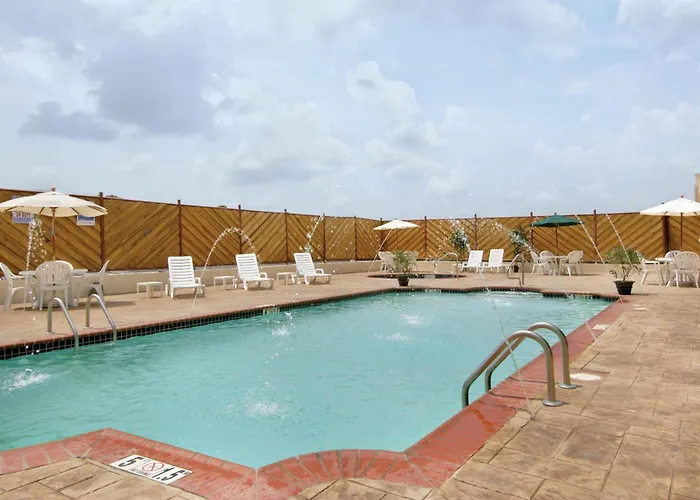 Holiday Inn Hotels Batesville By Ihg