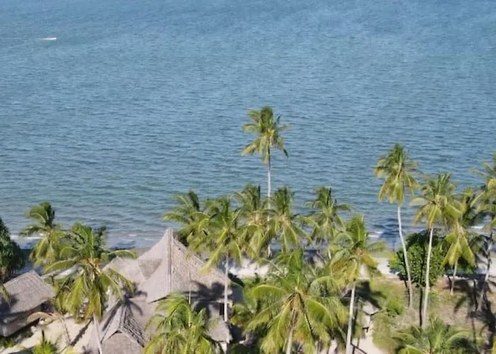 Barry'S Beach Resort