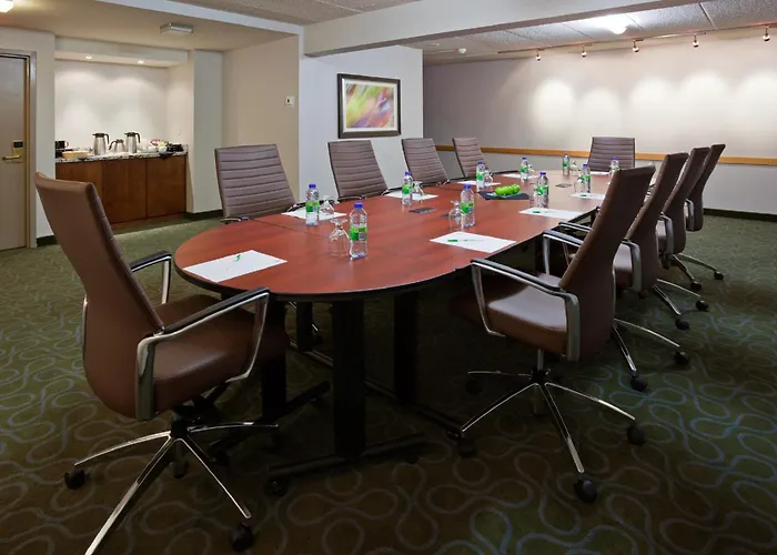 Holiday Inn Burlington Conference Centre By Ihg